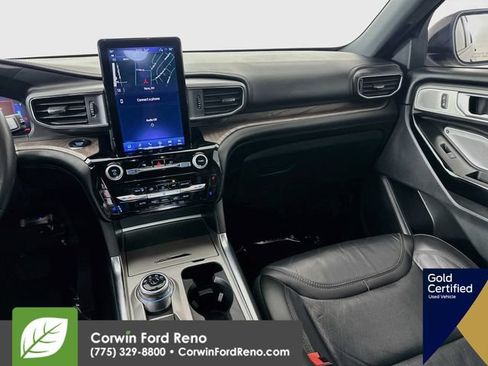 Certified 2022 Ford Explorer Platinum w/ Technology Package AWD/4WD image 27