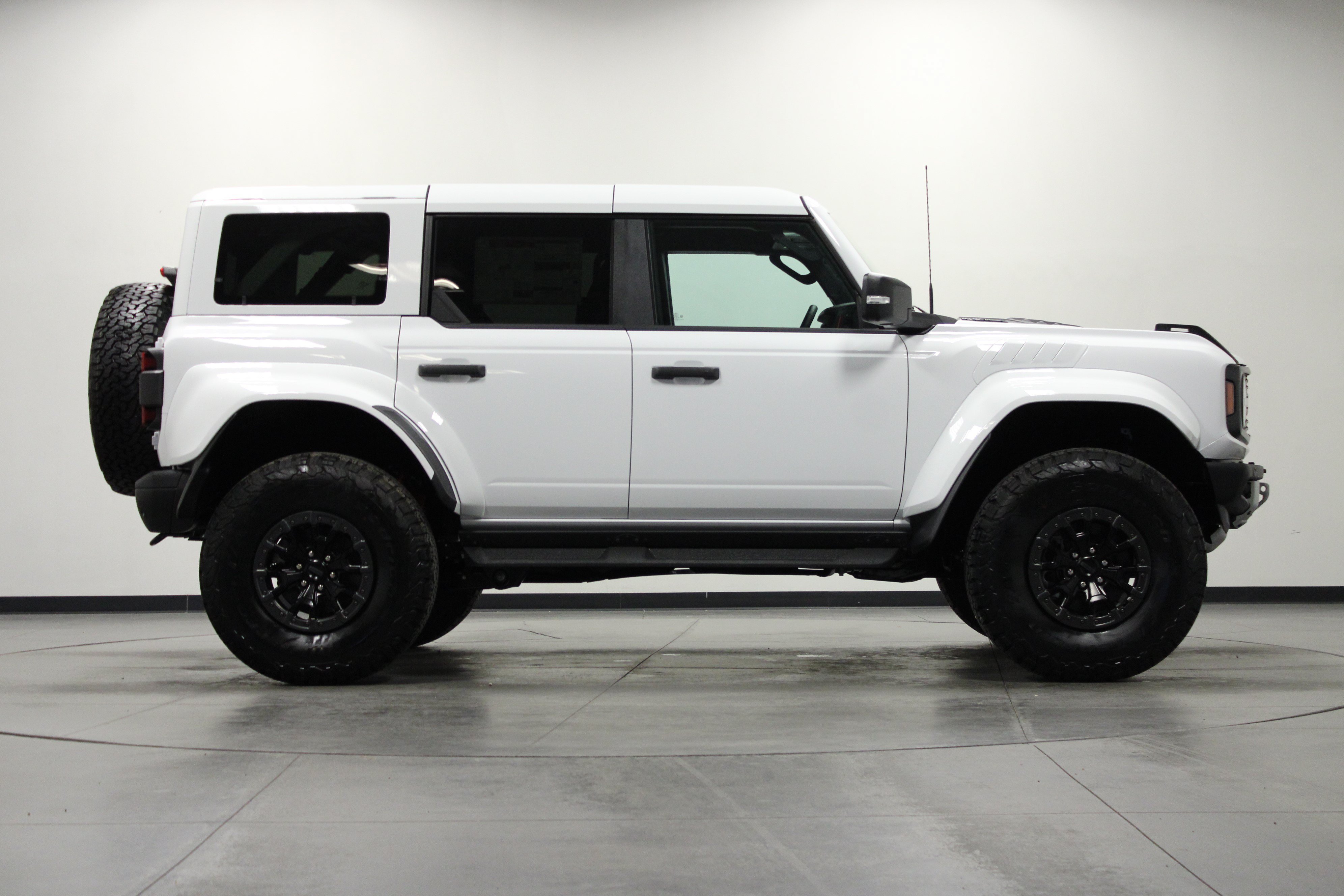 New 2026 Ford Bronco Raptor AWD/4WD image 3