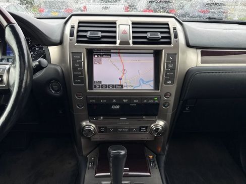 Used 2014 Lexus GX 460 Luxury image 26