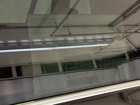 Used 2026 BMW X7 xDrive40i w/ Premium Package image 21