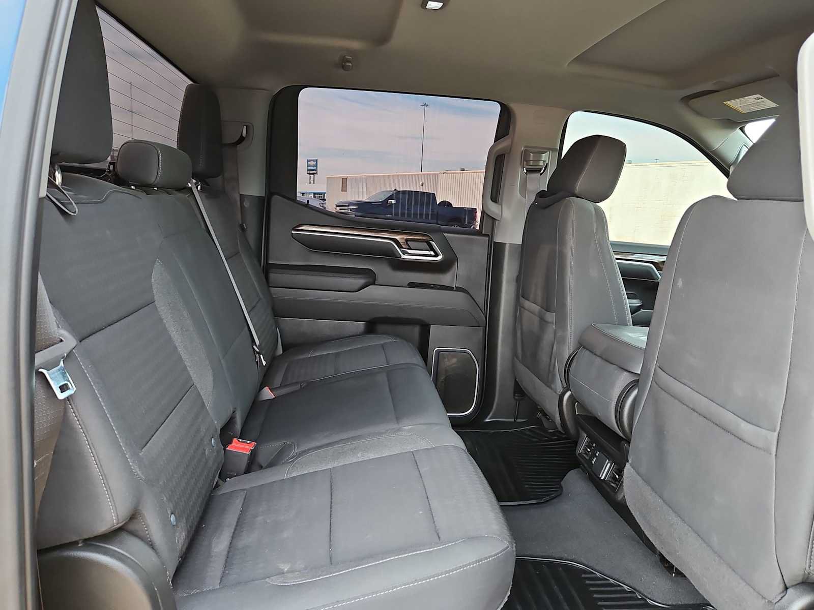 Used 2023 Chevrolet Silverado 1500 LT RWD image 18