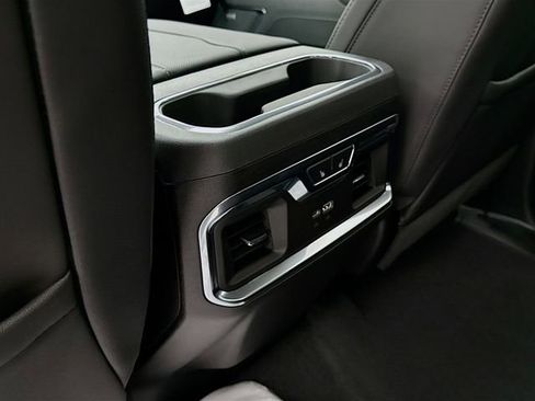 New 2026 Chevrolet Silverado 1500 LTZ w/ LTZ Premium Package image 29