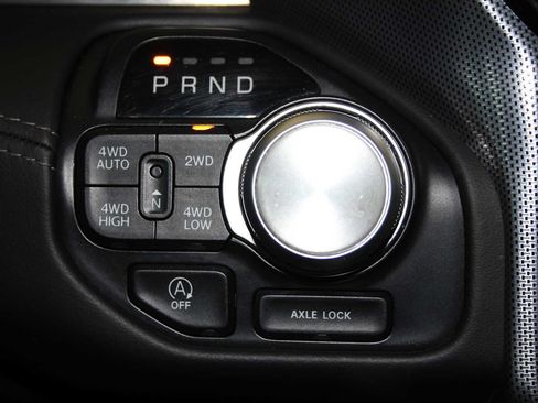 Used 2020 RAM 1500 Limited AWD/4WD image 43