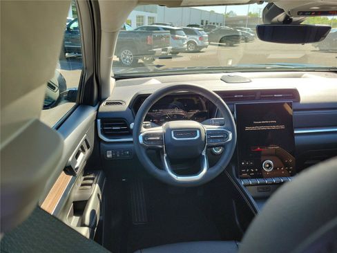 New 2026 GMC Terrain Denali AWD/4WD image 12
