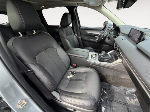 Certified 2024 MAZDA CX-90 Plug-In Hybrid w/ Premium Pkg AWD/4WD image 19