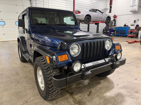 Used 2001 Jeep Wrangler Sport image 1