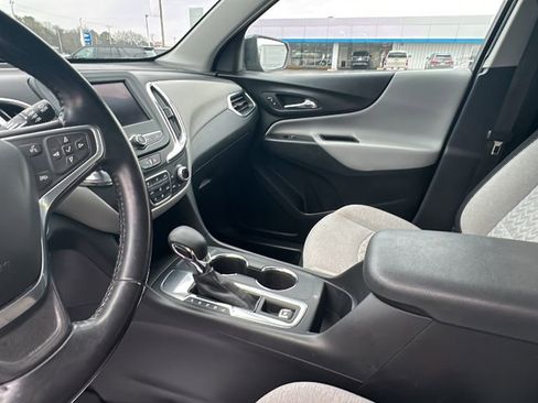 Used 2022 Chevrolet Equinox LT image 14