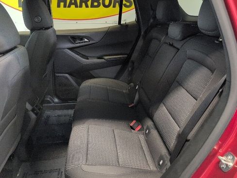 New 2026 Chevrolet Equinox LT image 22