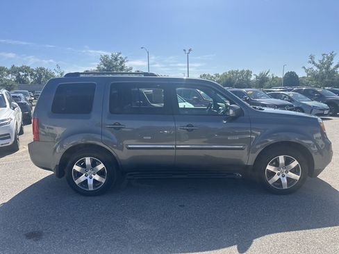 Used 2012 Honda Pilot Touring image 3
