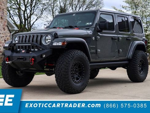 Used 2022 Jeep Wrangler Unlimited Sahara w/ Cold Weather Group AWD/4WD image 1