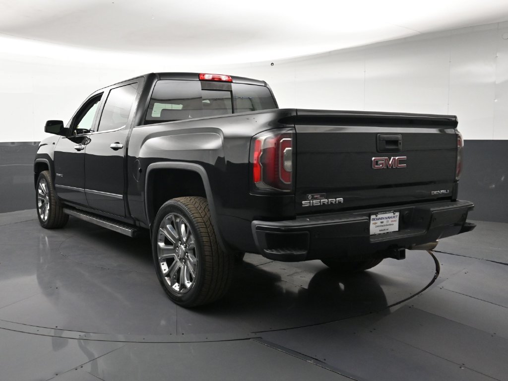 Used 2018 GMC Sierra 1500 Denali w/ Denali Ultimate Package AWD/4WD image 3