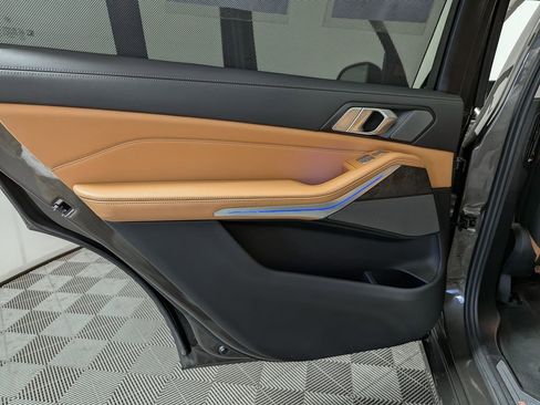 Certified 2023 BMW X7 xDrive40i w/ Premium Package image 50