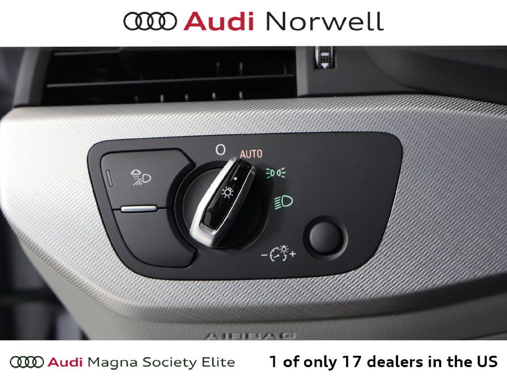 Used 2018 Audi A4 2.0T Premium Plus AWD/4WD image 25