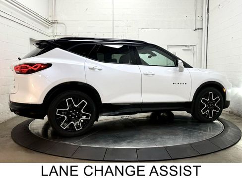 Used 2023 Chevrolet Blazer RS w/ Driver Confidence II Package AWD/4WD image 8