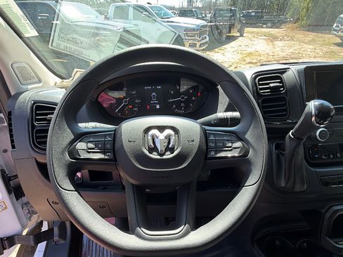 New 2026 RAM ProMaster 2500 w/ Convenience Group image 20