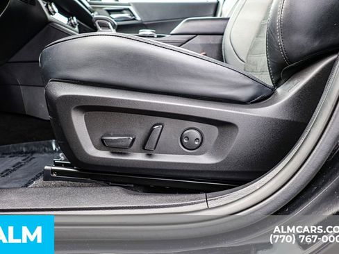 Used 2025 Mitsubishi Outlander SE image 28