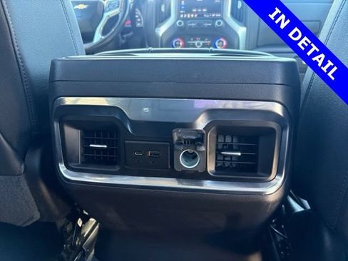 Used 2022 Chevrolet Silverado 1500 LTZ AWD/4WD image 36