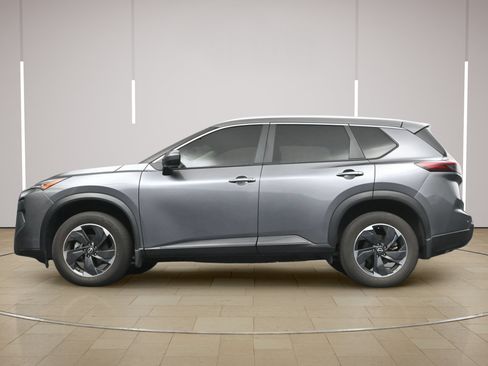 Certified 2024 Nissan Rogue SV w/ SV Premium Package FWD image 27