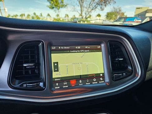 Used 2021 Dodge Challenger R/T Scat Pack w/ Shaker Package image 25