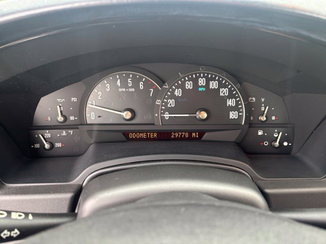 Used 2007 Cadillac XLR RWD image 13