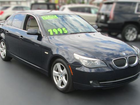 Used 2008 BMW 535xi Sedan w/ Premium Pkg AWD/4WD image 1
