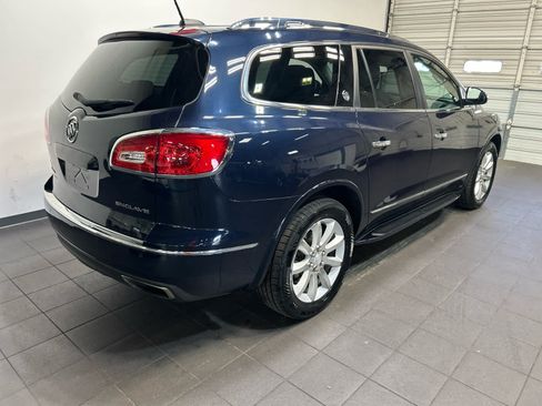 Used 2016 Buick Enclave Premium w/ Experience Buick Package FWD image 3
