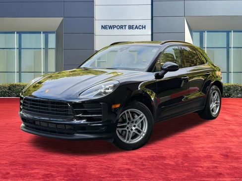 Used 2020 Porsche Macan AWD/4WD image 1