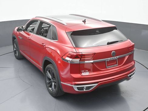 Used 2021 Volkswagen Atlas Cross Sport SE w/ Panoramic Sunroof Package FWD image 48