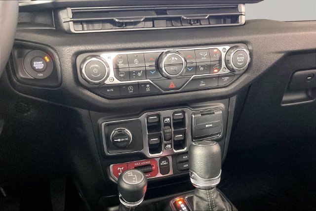 New 2027 Jeep Gladiator Sport AWD/4WD image 6