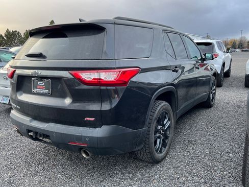 Used 2021 Chevrolet Traverse RS image 2