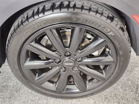 Used 2020 MINI Cooper S image 13