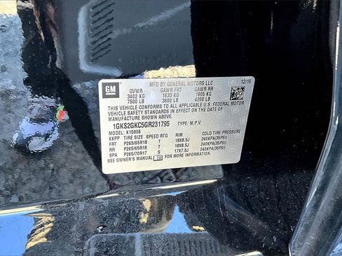 Used 2016 GMC Yukon XL SLT image 34