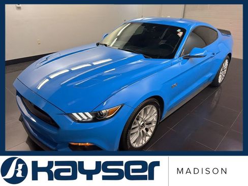 Used 2017 Ford Mustang GT w/ GT Performance Package RWD image 3
