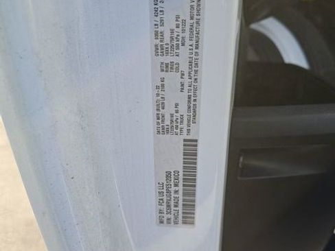 Used 2023 RAM ProMaster 3500 w/ Driver Convenience Group image 15