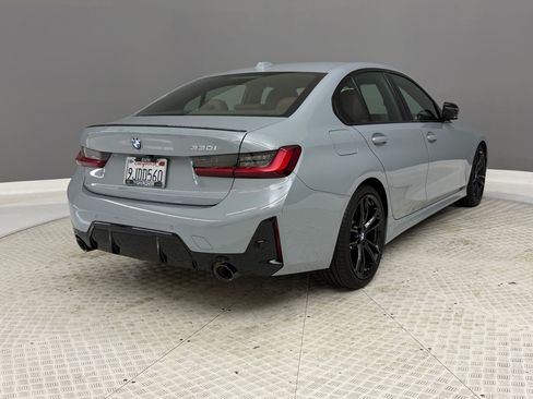 Certified 2023 BMW 330i Sedan w/ M Sport Package RWD image 9