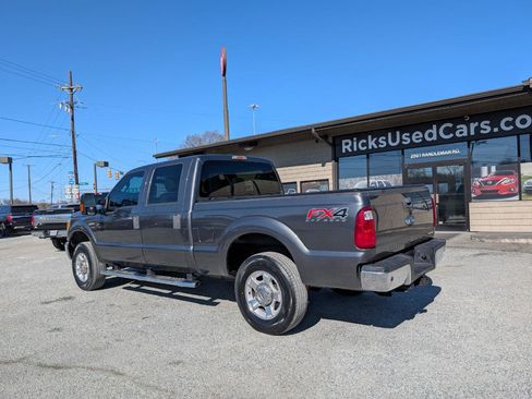 Used 2016 Ford F250 XLT w/ XLT Value Package image 9