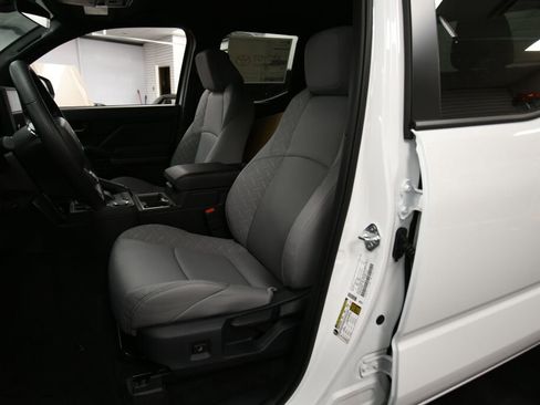 New 2025 Toyota Tacoma SR5 image 10