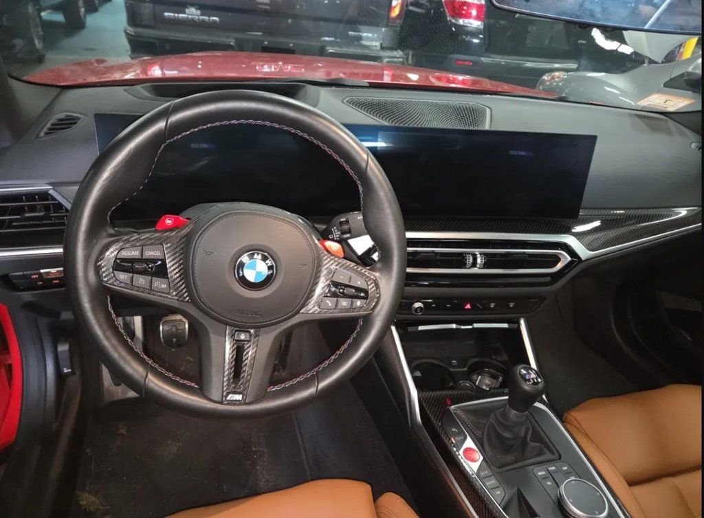 Used 2023 BMW M2 RWD image 3