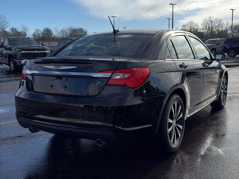 Used 2013 Chrysler 200 Limited w/ Sun/Sound Group image 5