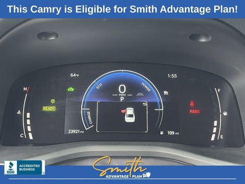 Used 2025 Toyota Camry SE image 18