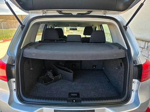 Used 2013 Volkswagen Tiguan S image 5