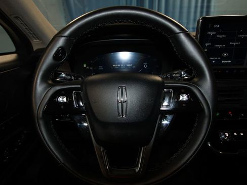 Used 2025 Lincoln Corsair FWD w/ Equipment Group 101A image 12