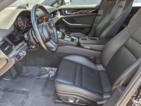 Used 2021 Porsche Panamera image 10