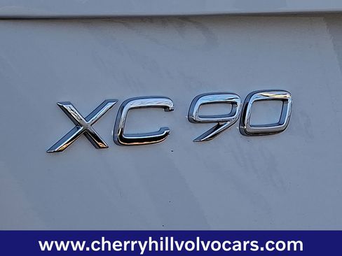 New 2026 Volvo XC90 B6 Ultra w/ Protection Package image 18
