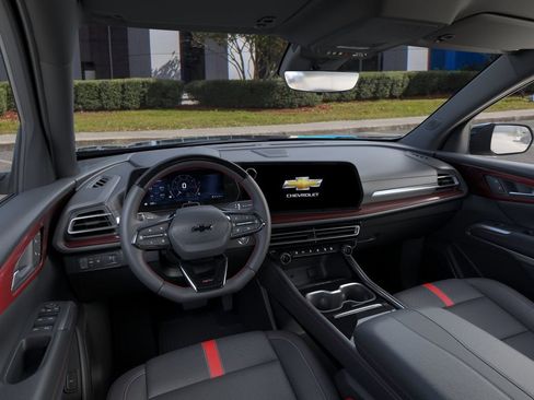 New 2026 Chevrolet Traverse RS w/ LPO, Floor Liner Package FWD image 15