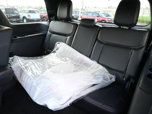 New 2027 Ford Expedition Tremor w/ Driver's Package AWD/4WD image 35