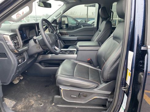 Used 2024 Ford F250 Lariat w/ Lariat Ultimate Package image 9