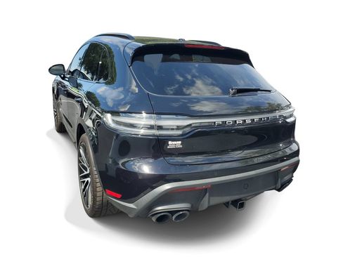 Used 2024 Porsche Macan S AWD/4WD image 3