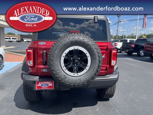 New 2026 Ford Bronco Big Bend w/ Black Diamond Package AWD/4WD image 6