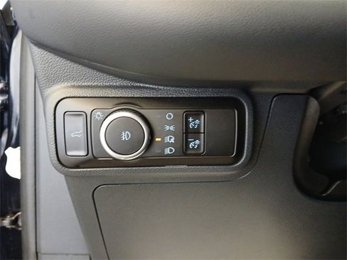 Used 2025 Ford Explorer ST-Line w/ ST-Line Street Pack image 23